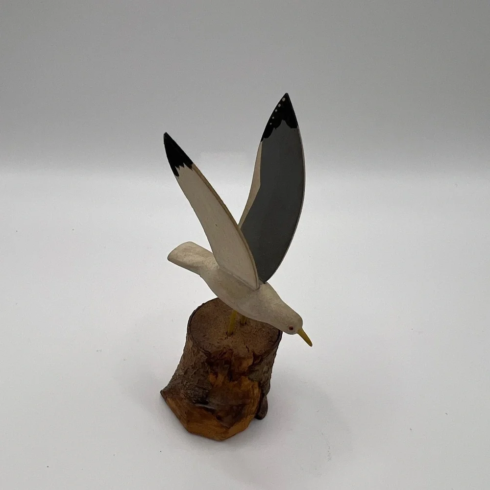 Handmade Vintage Seagull Bird In Flight Wooden Carved Figurine Collectible Uniqu
